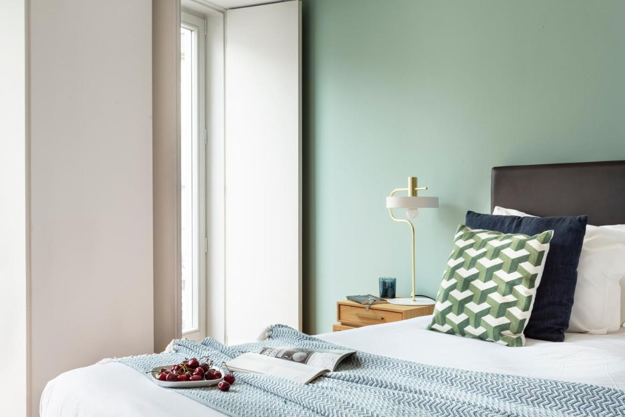 Altido Stylish 5Br Apt With Big Terrace In Principe Real Лиссабон Экстерьер фото